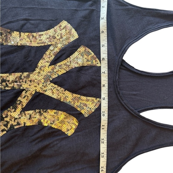 PINK Victoria's Secret Yankees Tank Top with silver sequin graphic size M - Picture 4 of 9